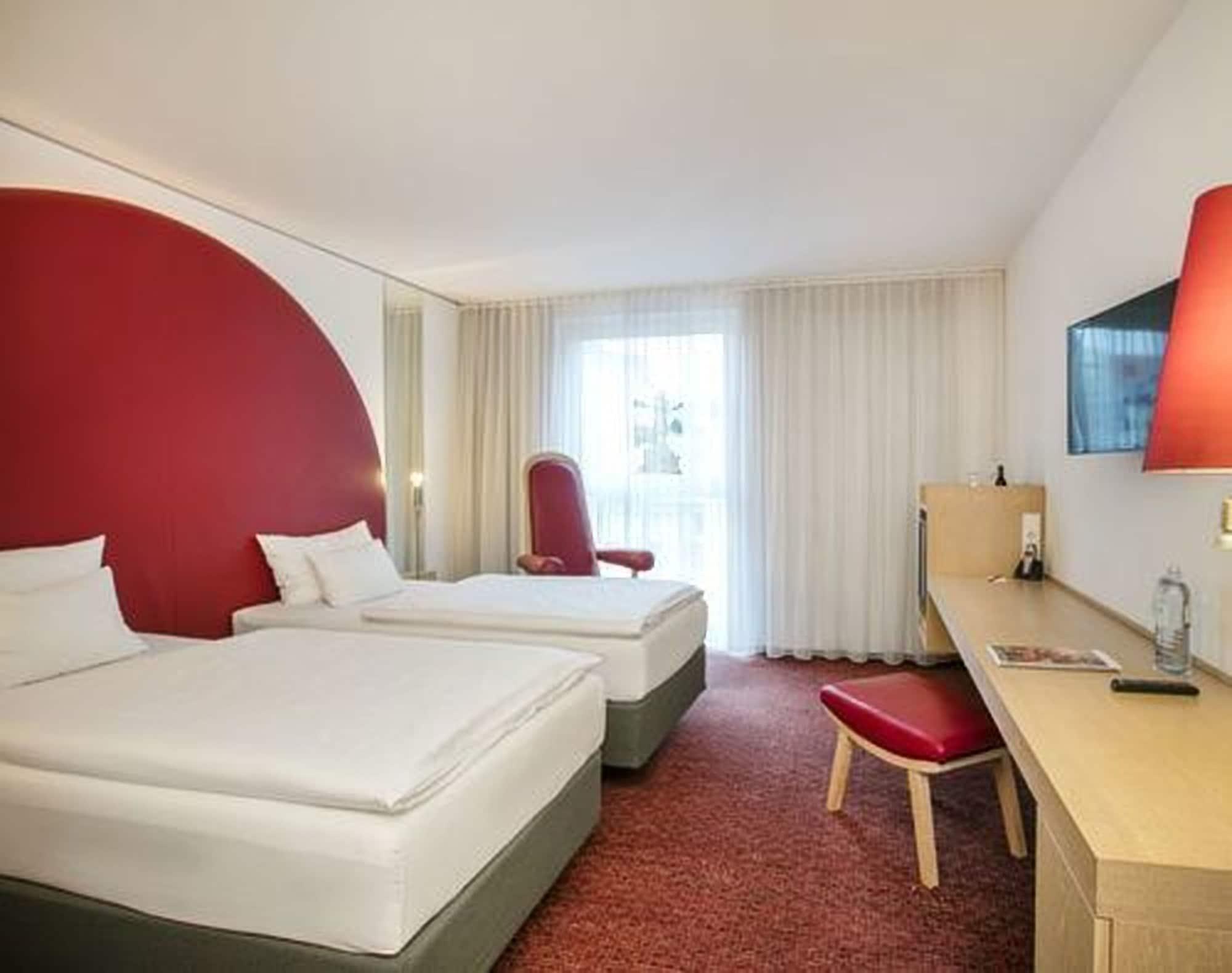 Arcotel Rubin 4* Hamburg